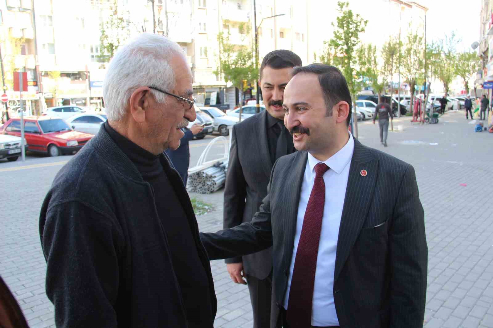MHP Sivas milletvekili adayı İpek: “Halkımızın teveccühü bizleri gururlandırıyor”