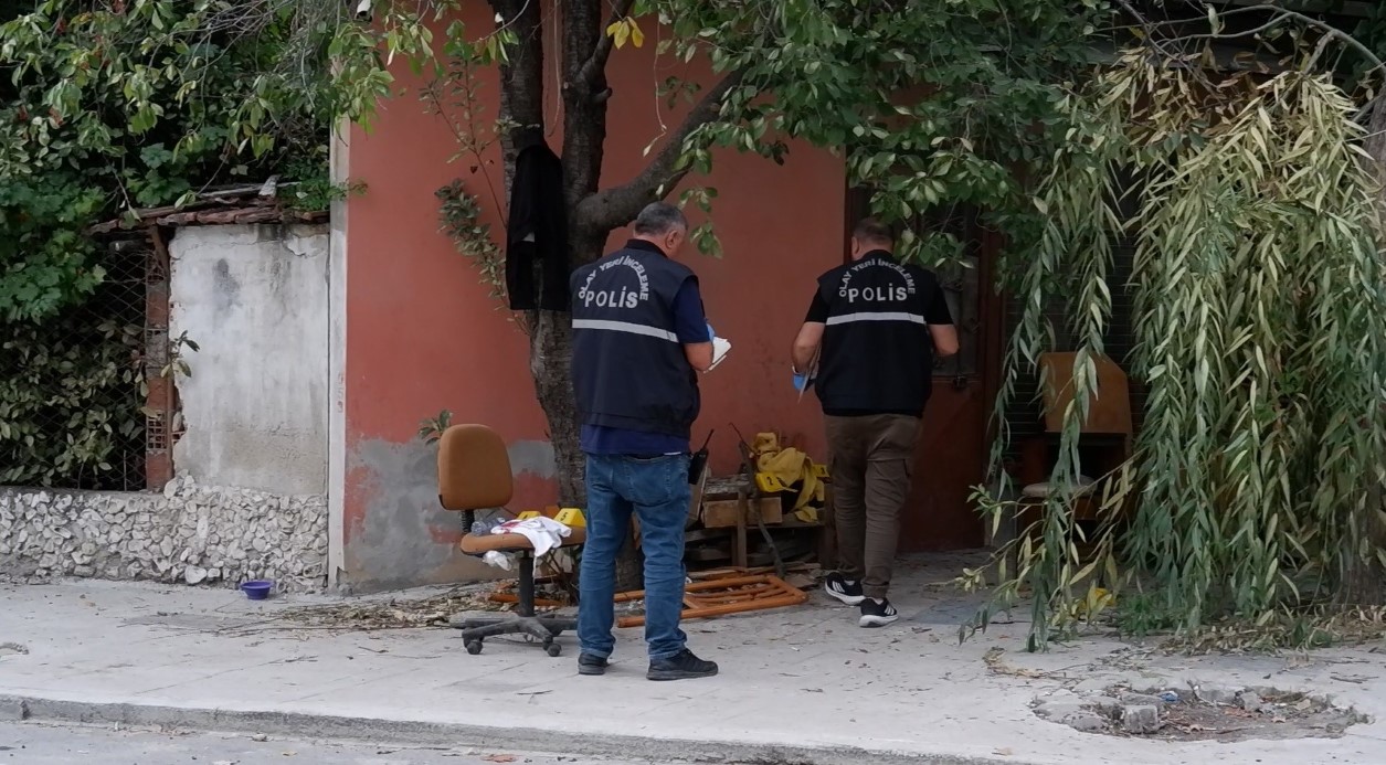 Edirne’de bir baba, çocuğuna saldıran köpeğin sahibini yaraladı