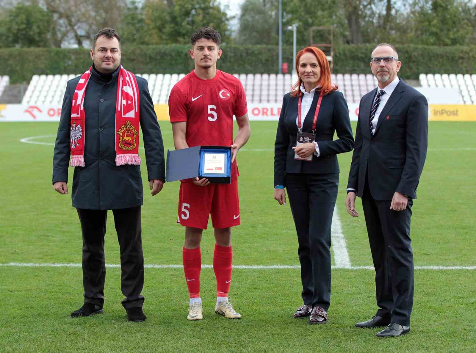 Emirhan Başyiğit, U20 Milli Takımında Göz Doldurdu