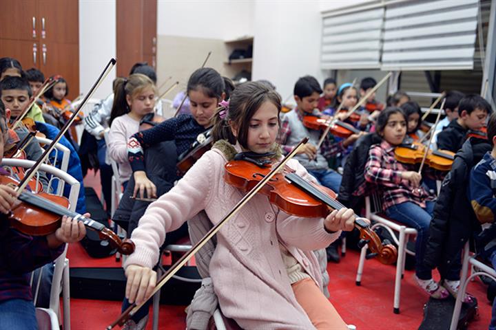 Fidan Yazıcıoğlu Kültür Merkezi’nde Yeni Dönem Kurs Kayıtları Açılıyor