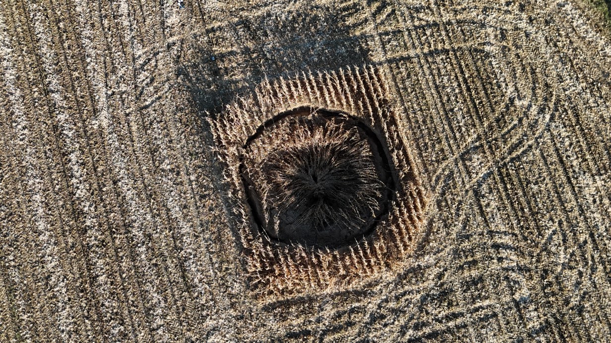 Karaman’da Büyük Obruk: Mısır Tarlasında Dev Çukur