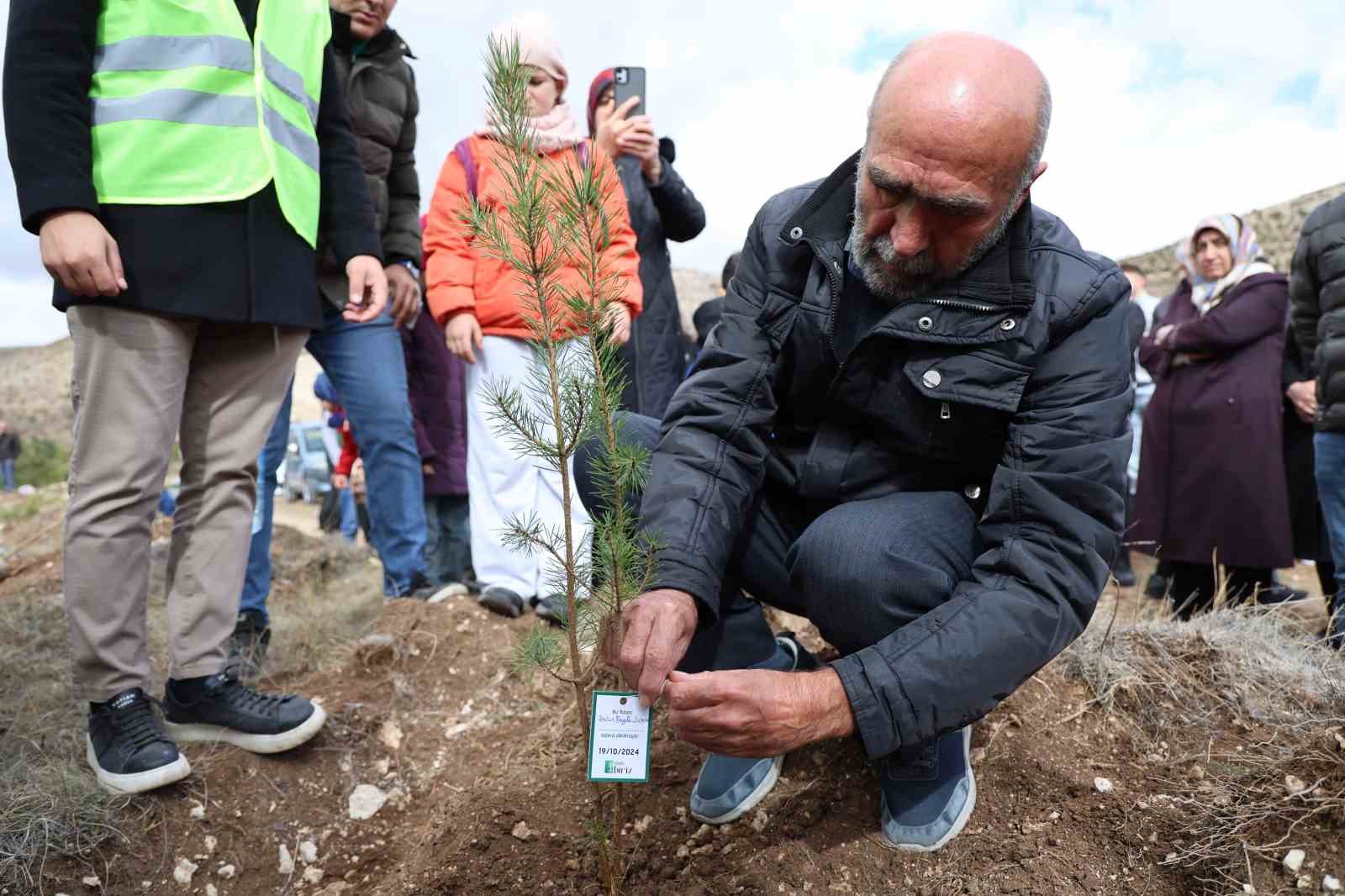 Şehit Polis Memuru Şeyda Yılmaz’ın Adına Sivas’ta Hatıra Ormanı Kuruluyor