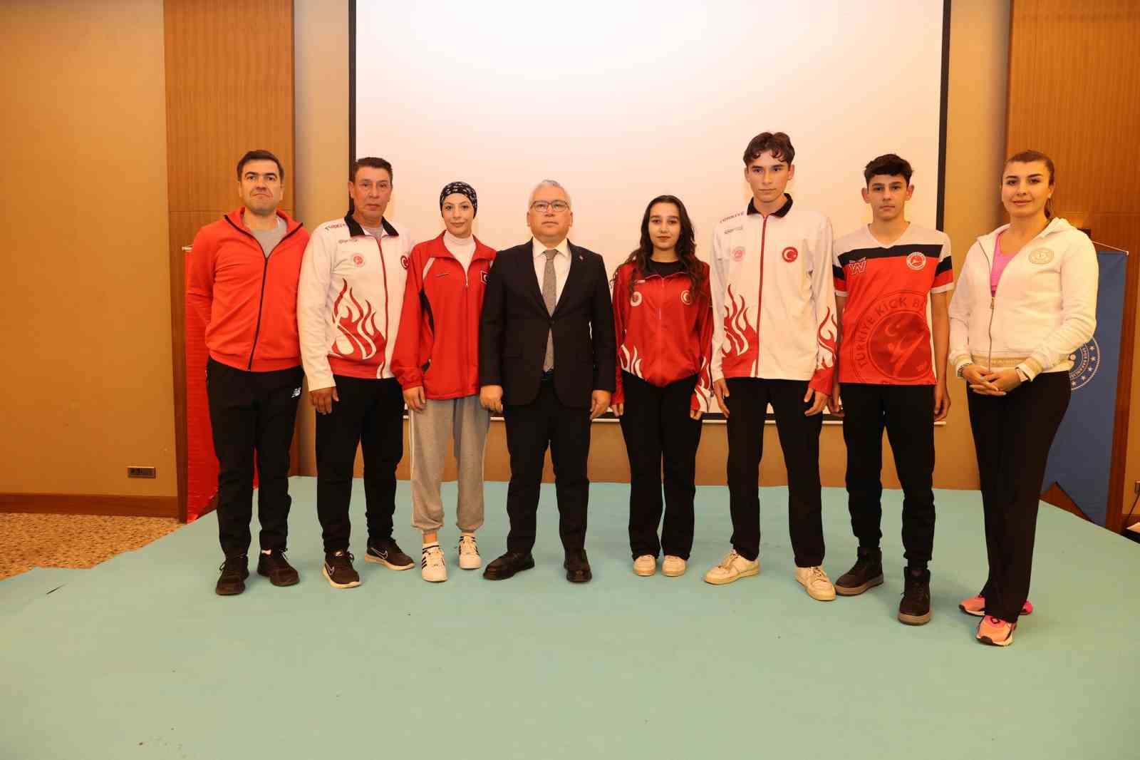 Sivas’ta Sporun Zirvesindeki Yiğidolar Ödüllerini Aldı