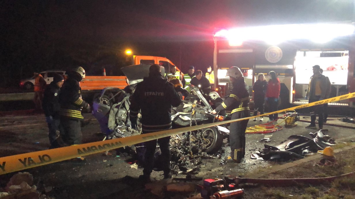 Tekirdağ’da Gece Yarısı Trajik Kaza: 5 Kişi Yaşamını Yitirdi