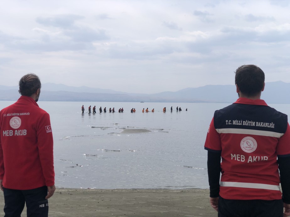 Van’da Kayıp Üniversite Öğrencisi Rojin Kabaiş İçin Arama Çalışmaları Devam Ediyor