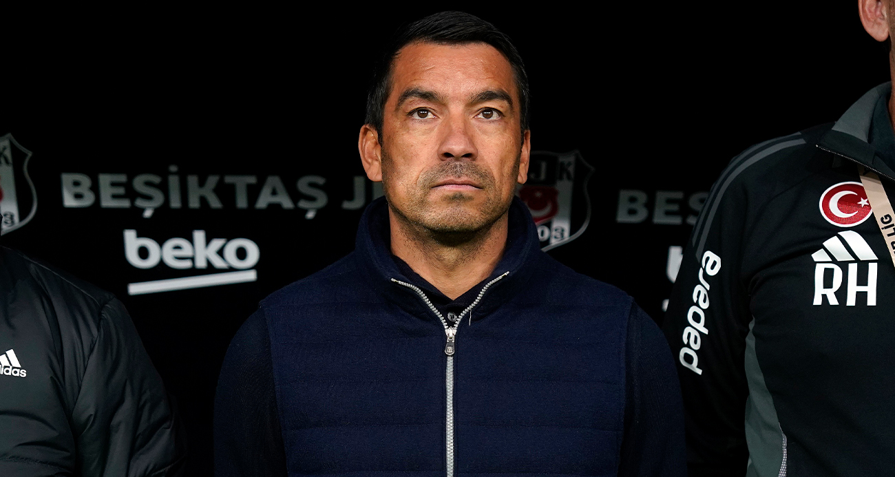 Beşiktaş, Giovanni van Bronckhorst ile Yollarını Ayırdı
