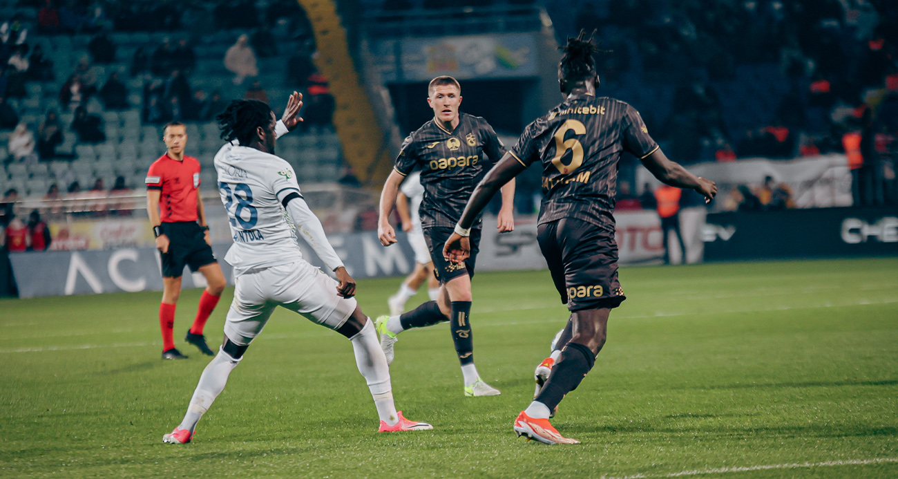 Çaykur Rizespor’dan Trabzonspor’a Üstünlük: 3-1