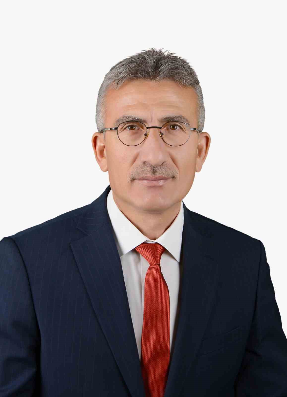 Gemerek Belediye Başkanı Sezai Çelikten ve Diğer Üyeler Partiden İstifa Etti