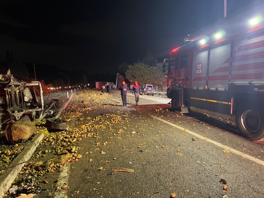 İzmir Kemalpaşa’da Kontrolden Çıkan Kamyon Dehşeti: 3 Ölü, 7 Yaralı