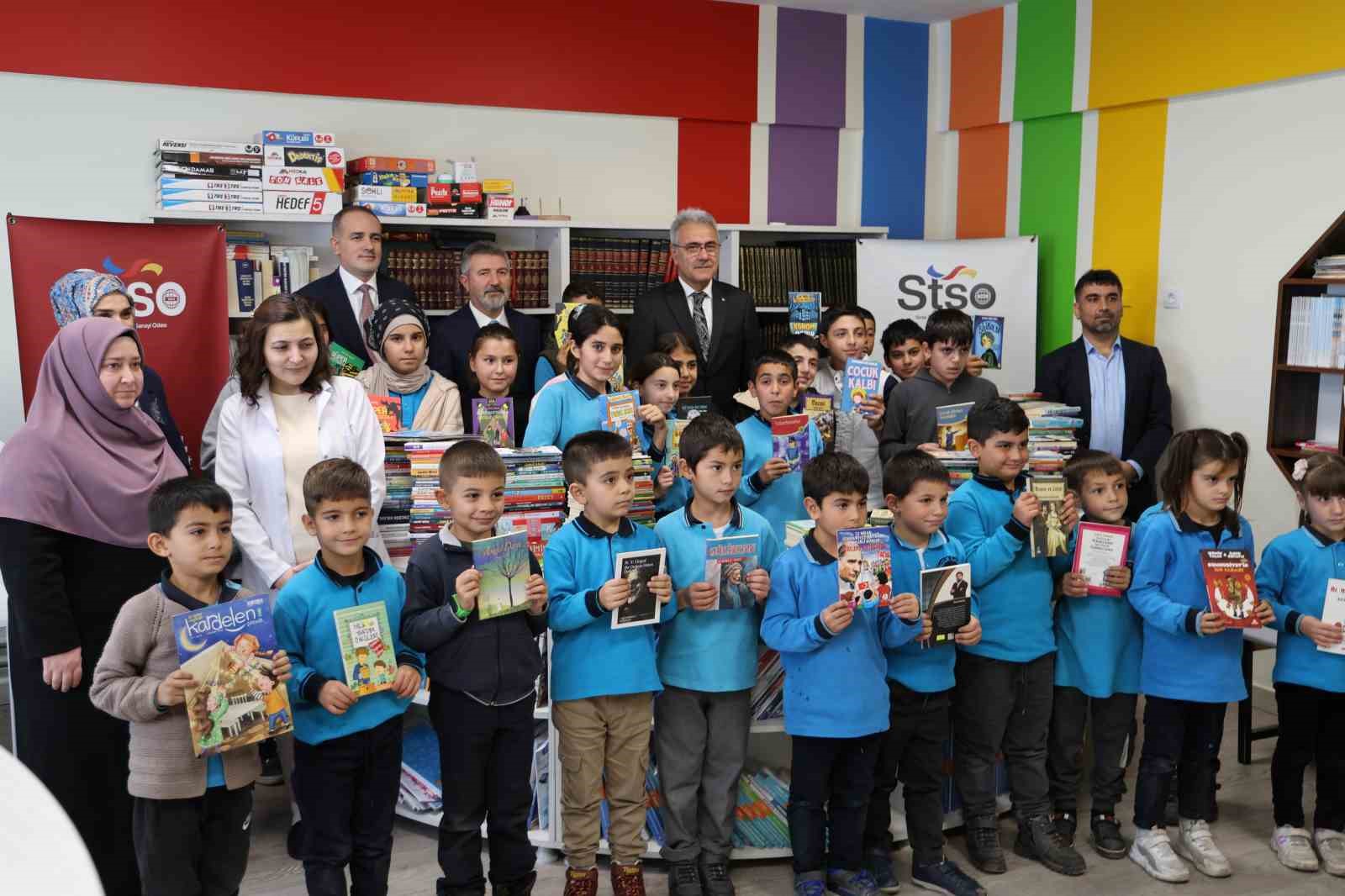 Sivas Ticaret ve Sanayi Odası’ndan Körtuzla Köy Okuluna Kitap Bağışı