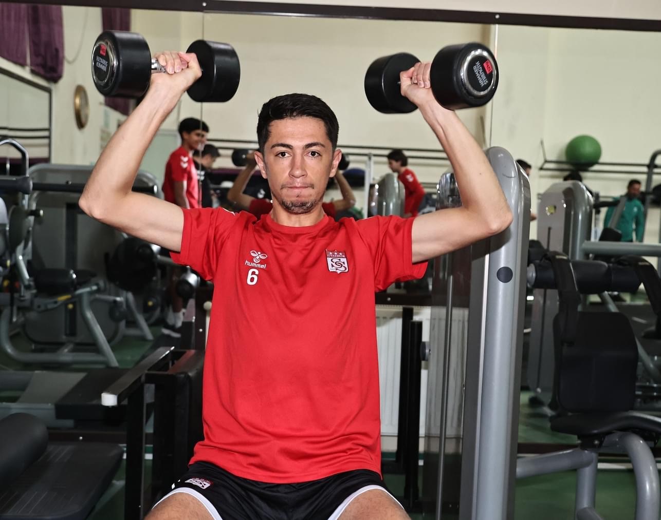 Sivasspor, Kasımpaşa Maçı Öncesi Salonda Ter Döktü