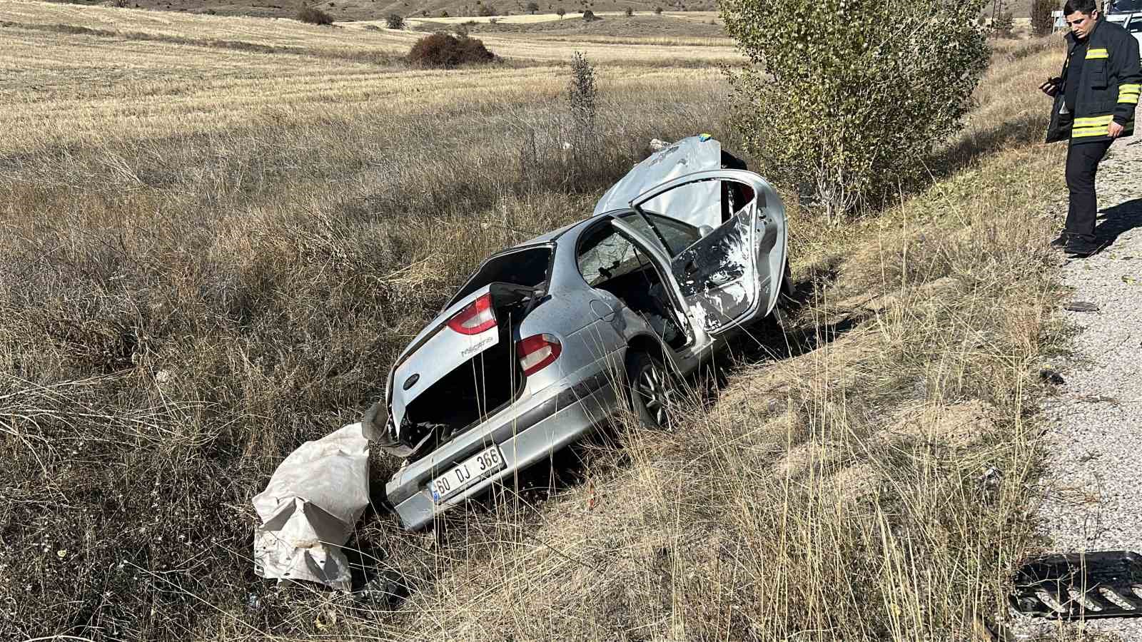 Sivas’ta Meydana Gelen Trafik Kazasında LPG Tankı Faciayı Engelledi: 3 Yaralı