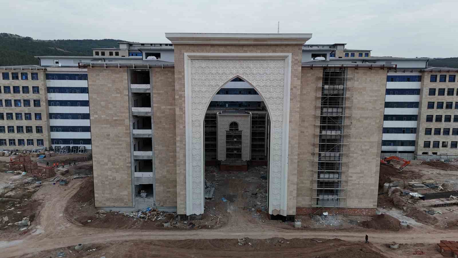 Sivas’ta Selçuklu Mimarisi İle Donatılan Modern Hastane Yükseliyor
