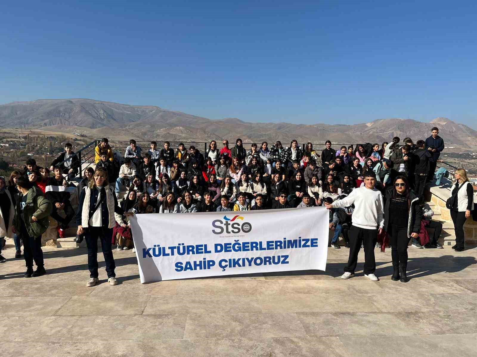 STSO, Divriği Kültür Gezileri ile Öğrencileri Tarihe Yolculuğa Çıkardı