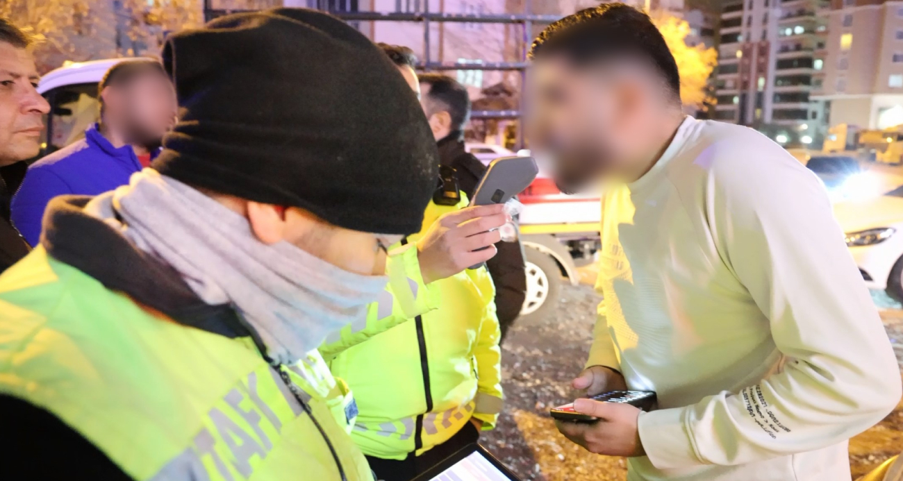 Aksaray’da Alkollü Sürücü Polisi Alarma Geçirdi