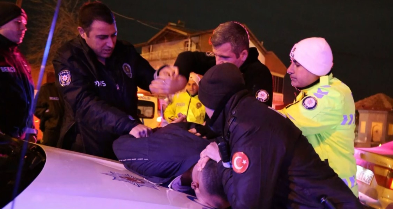Alkollü Sürücü Polis Takibinden Kaçarken Kaza Yaptı ve Vali Tehdidiyle Gündem Oldu
