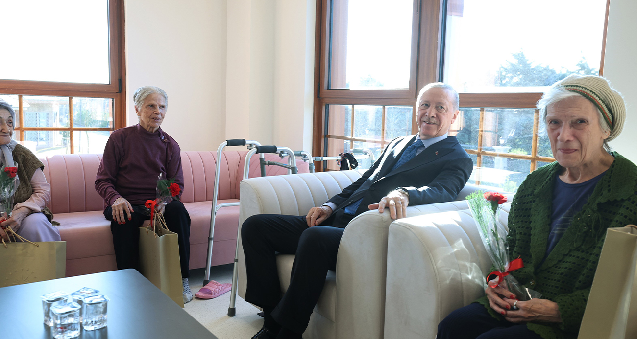 Cumhurbaşkanı Erdoğan, Yılın Son Gününde Darülaceze Sakinleriyle Buluştu