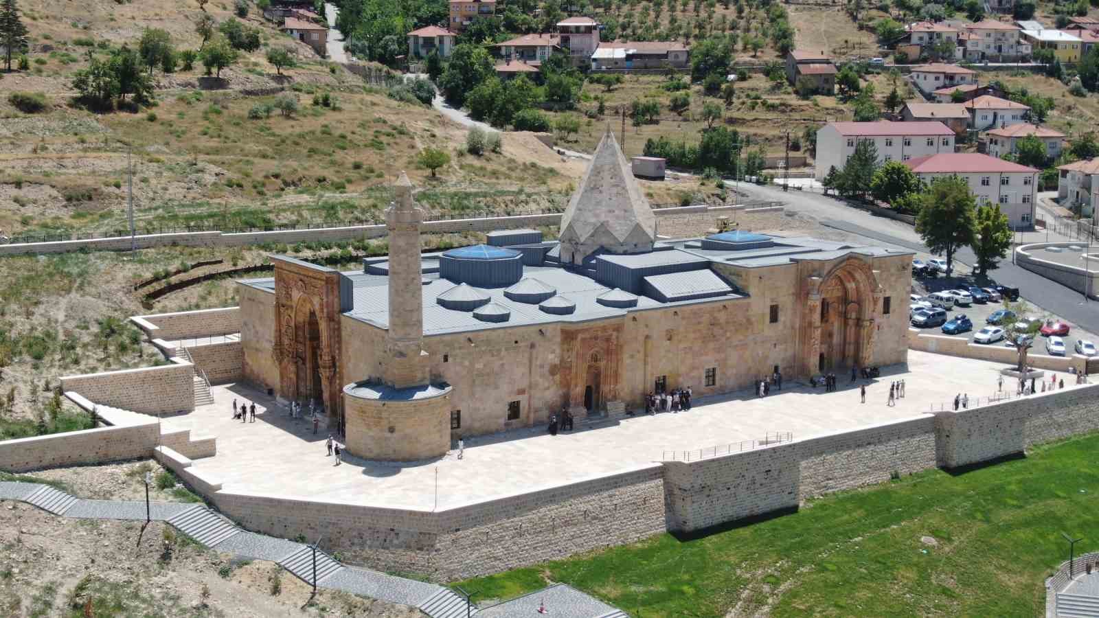 Divriği Ulu Camii ve Darüşşifası, Restorasyon Sonrası 150 Bin Ziyaretçiyi Ağırladı