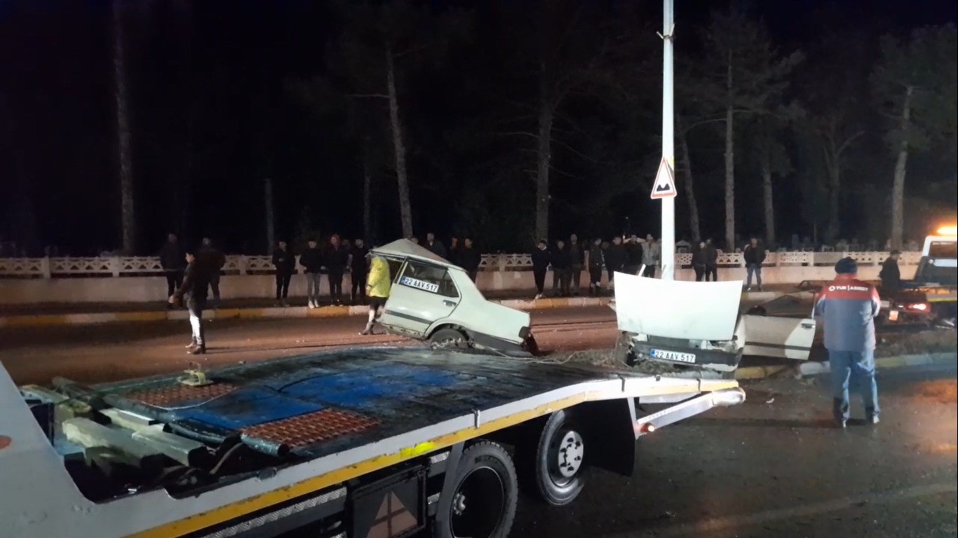 Edirne Uzunköprü’de Feci Trafik Kazası: Bir Ölü, Bir Yaralı