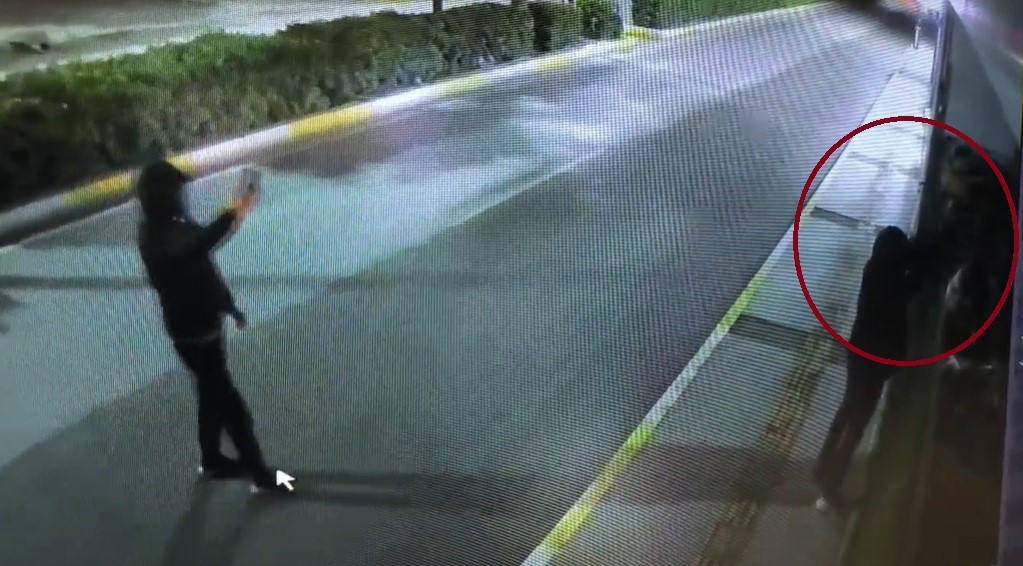 İzmir Torbalı’da Çocukların Kurşunladığı İş Yeri Olayı