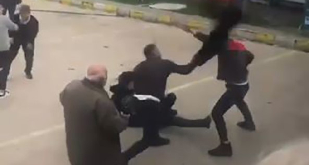 Otobüs Yolculuğunda Fazla Bagaj Ücreti Tartışması Kanlı Bitti