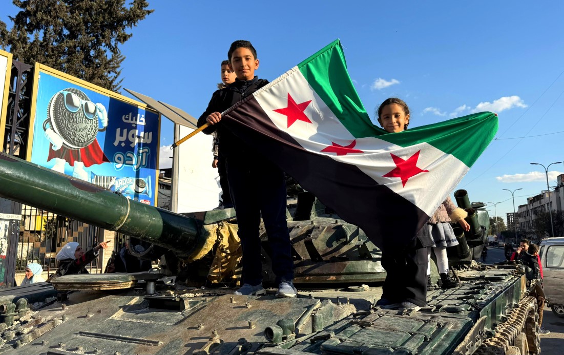 Şam’da Terkedilmiş Tanklar Çocukların Oyun Alanına Dönüştü