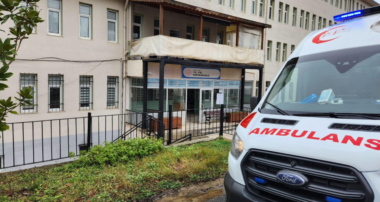 Şile’de Öğrenciler Kumanya Dağıtımından Sonra Hastaneye Kaldırıldı