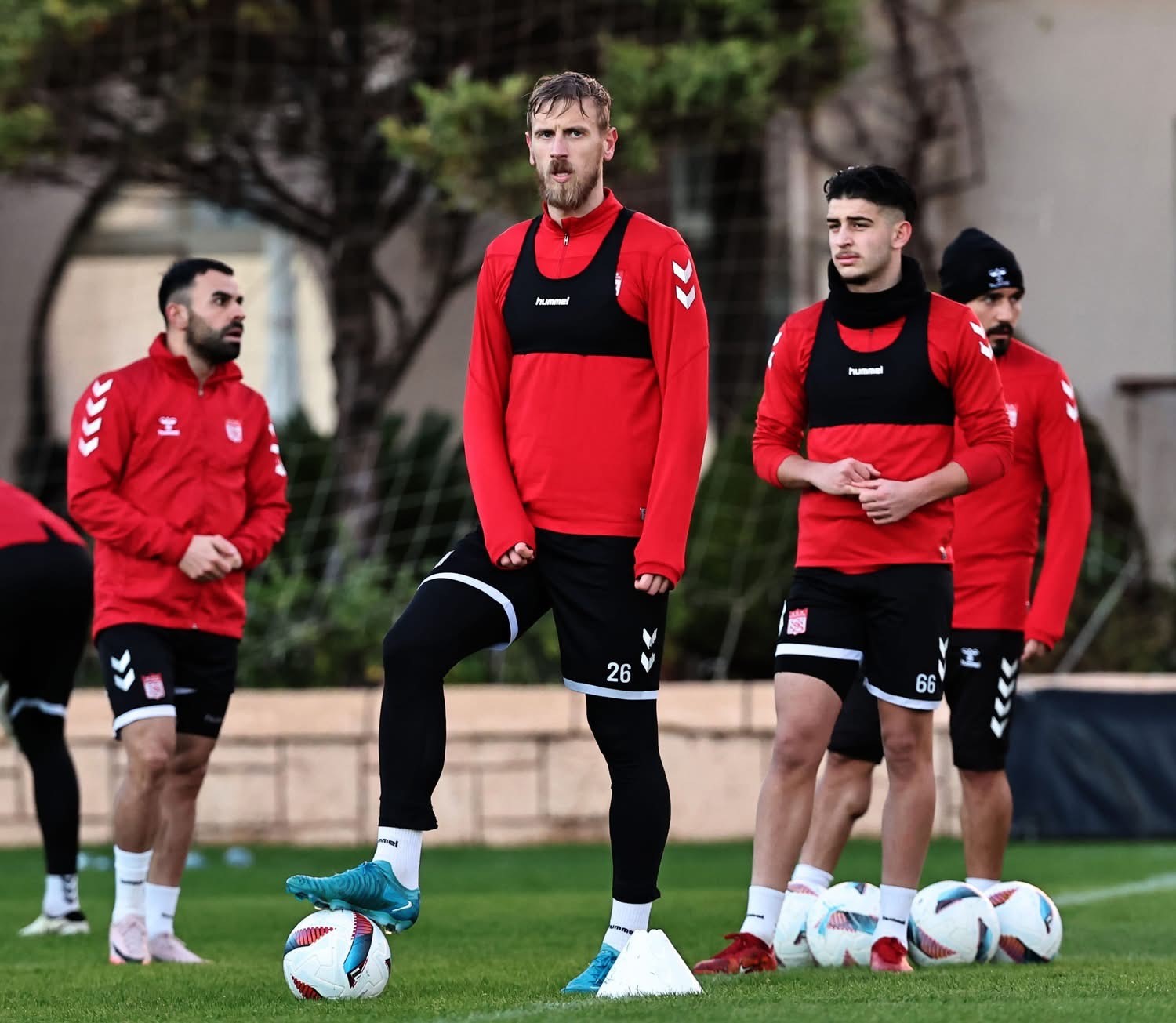 Sivasspor, Antalya Kampında Form Tazeleyecek