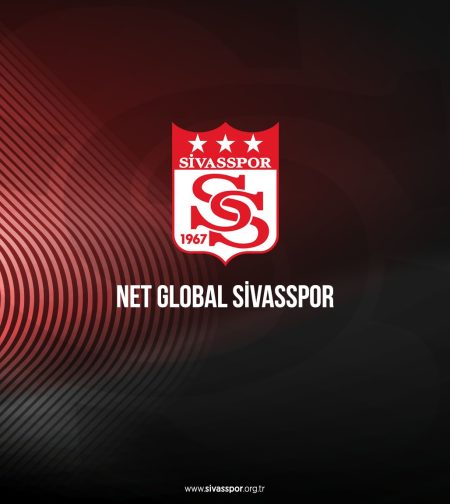Sivasspor’dan Rey Manaj’a Destek ve Kınama Mesajı