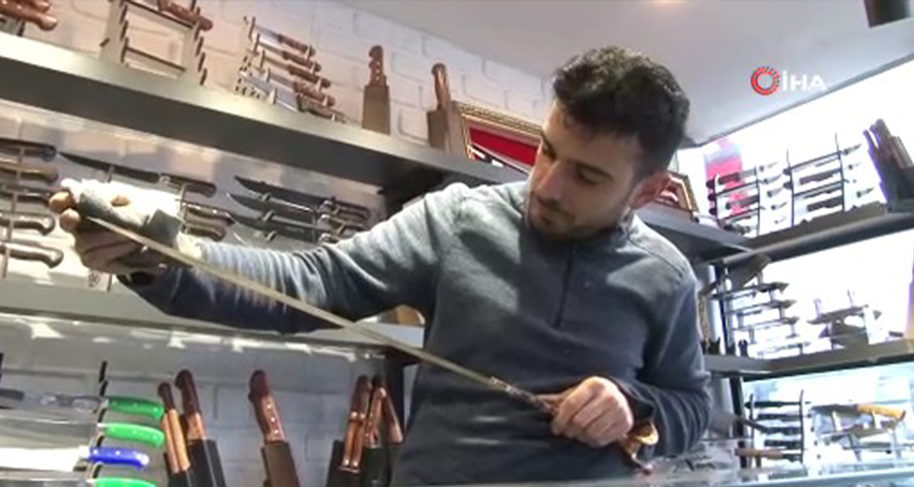 Sivas’ta El Emeği Göz Nuru Şam Çeliği Kılıç Üretimi