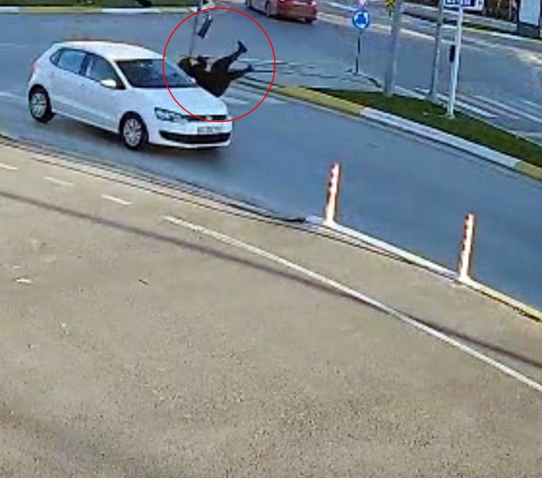 Adapazarı’nda Yaya Geçidinde Üst Üste İki Dehşet Verici Kaza