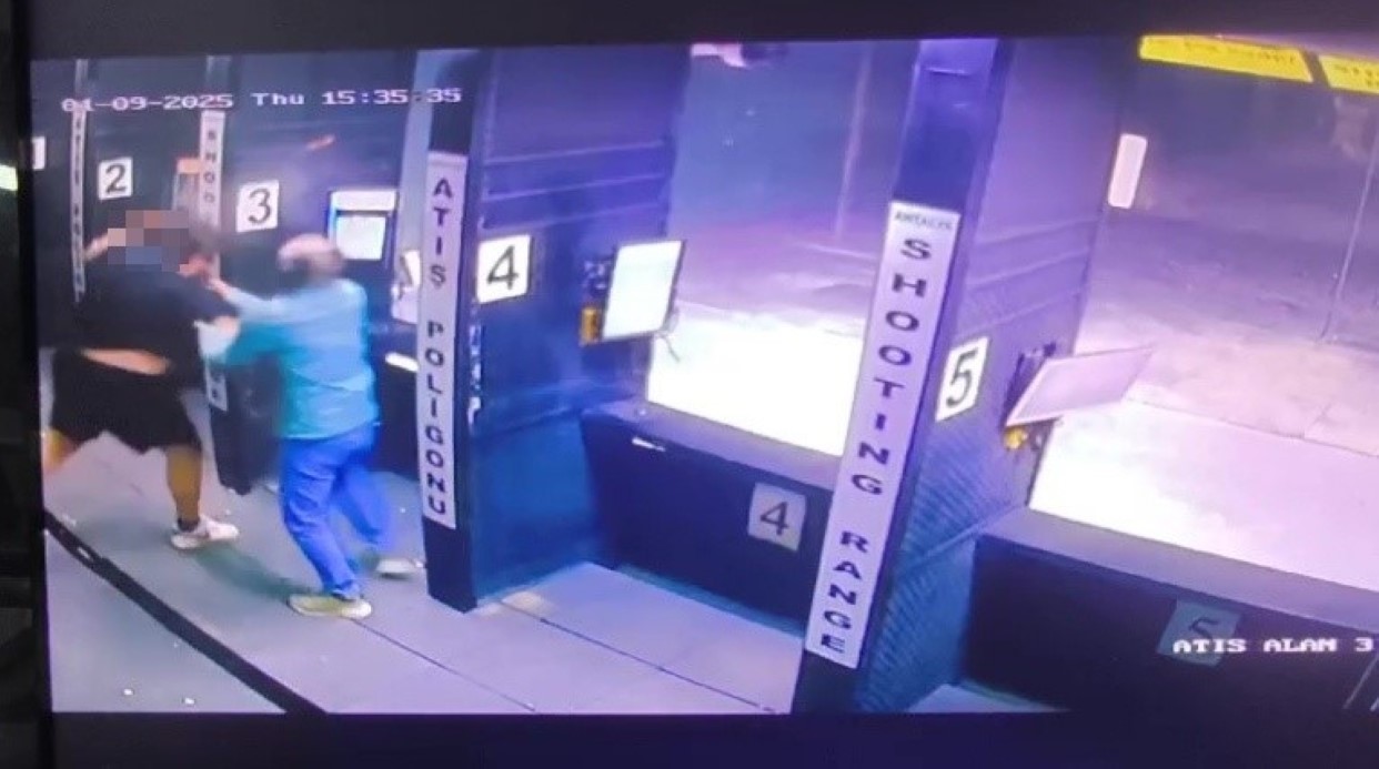 Antalya’da Poligonda İntihar Girişimi: Eğitmen de Yaralandı