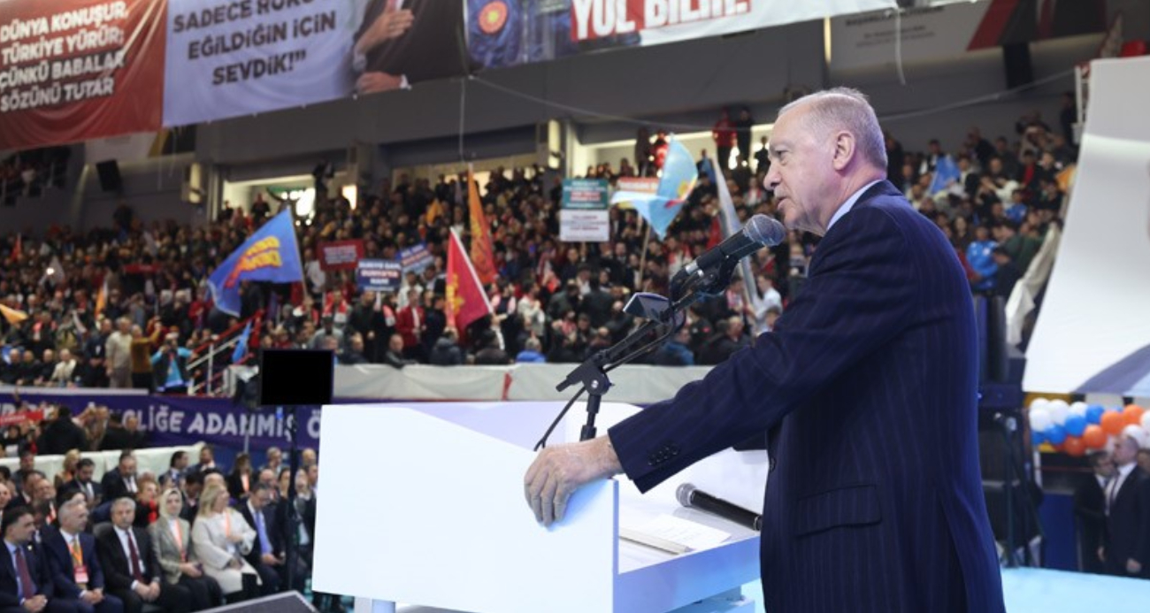 Cumhurbaşkanı Erdoğan’dan CHP’ye Eleştiri: ‘Halep Kalesi’ndeki Bayrak Niye Rahatsız Ediyor?’