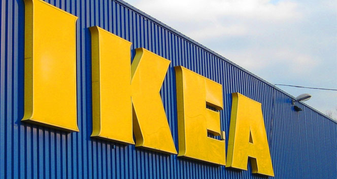 Polonya’da Kaybolan Anti-tank Mayınları IKEA Deposunda Bulundu, Sorumlu General Görevden Alındı