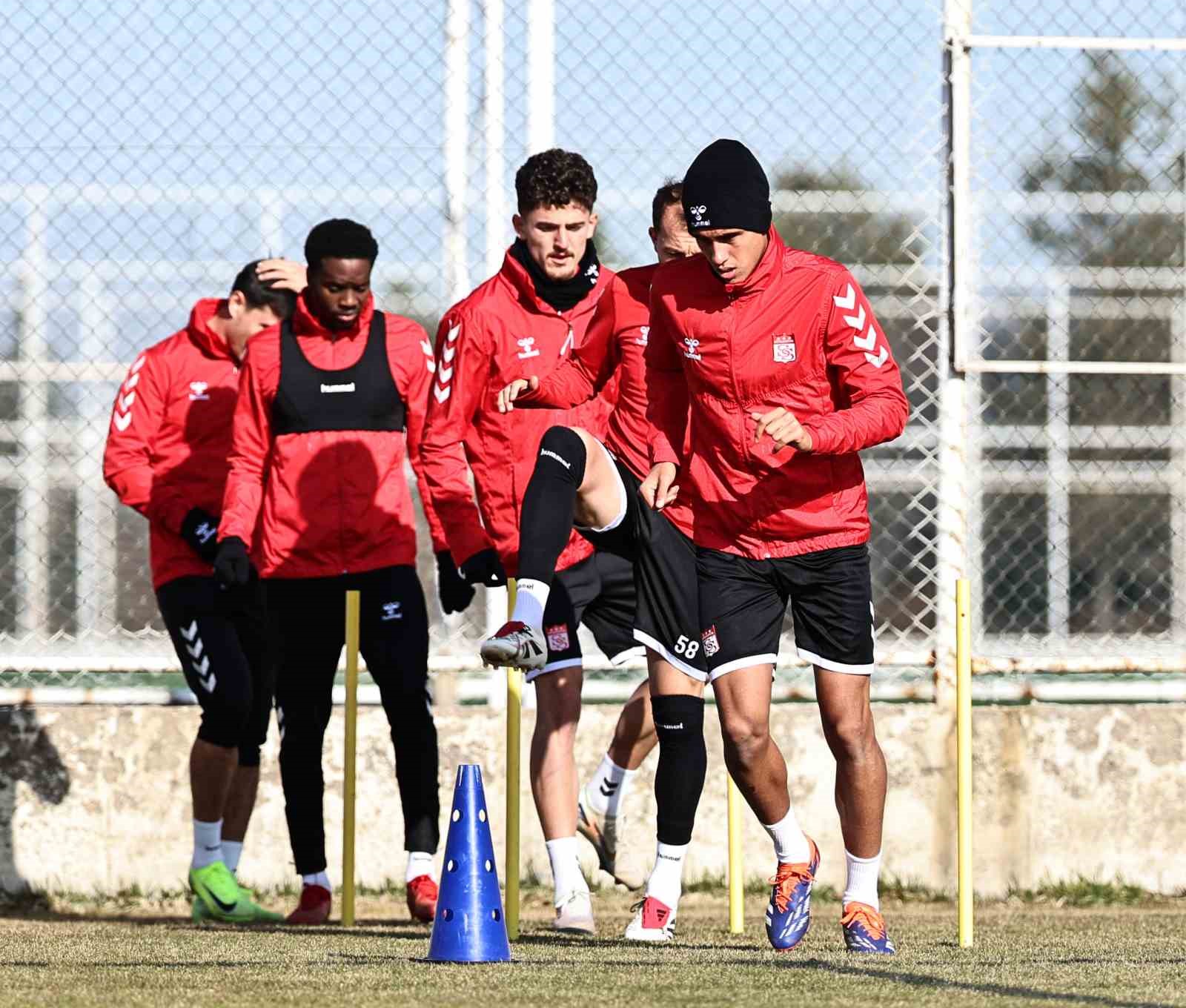 Sivasspor, Alanyaspor Maçı Öncesi İdmanlara Başladı