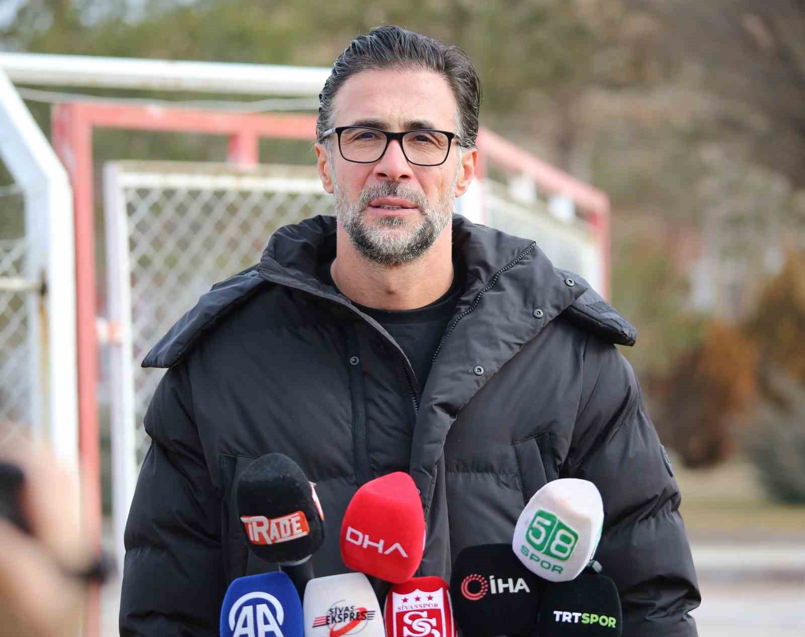 Sivasspor’da Ömer Erdoğan’dan Rey Manaj ve Transfer Güncellemeleri