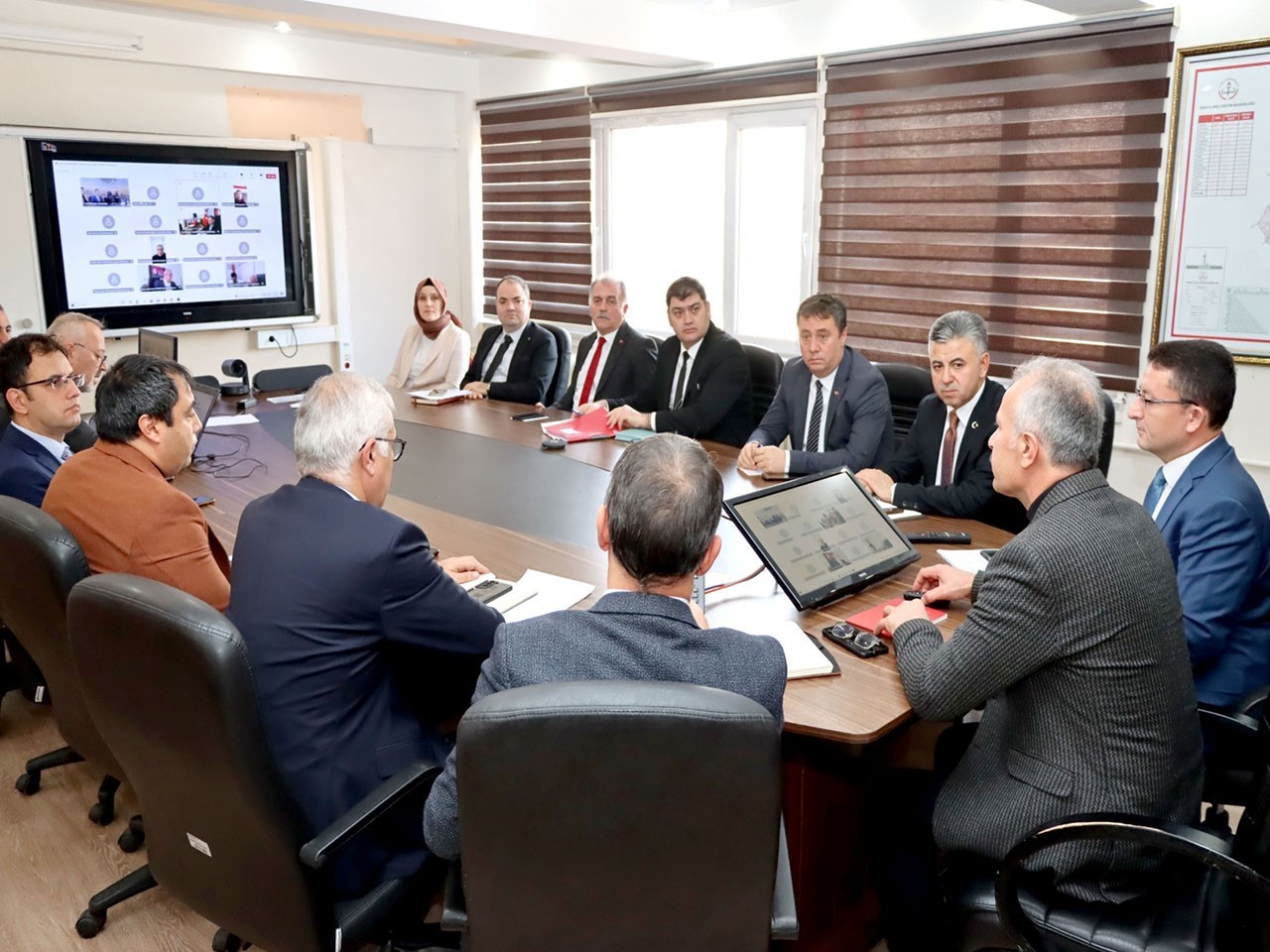 Sivas’ta Önemli Eğitim Değerlendirme Toplantısı Gerçekleşti