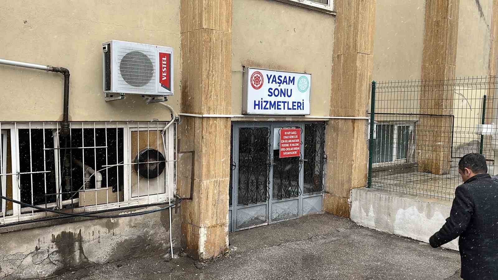 Sivas’ta Üniversite Öğrencisi Yurtta Trajik Şekilde Hayatını Kaybetti