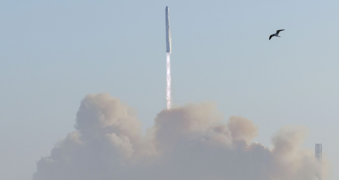 SpaceX Starship Roketi Test Uçuşunda Parçalandı