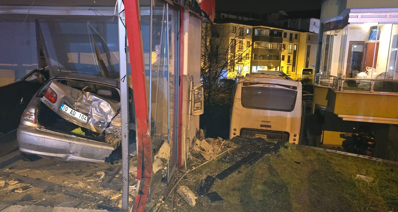 Zonguldak’ta Midibüs Dehşeti: Park Halindeki Araçlara Çarptı, Apartman Boşluğuna Düştü