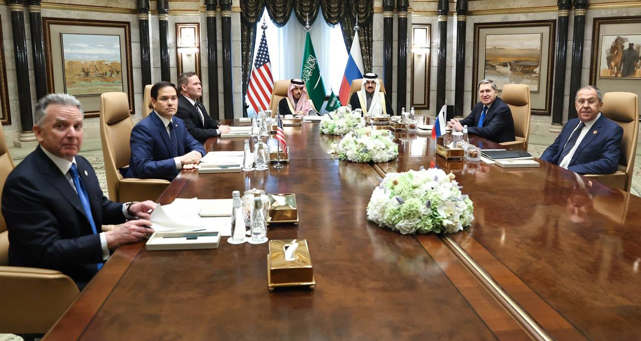 ABD ve Rusya’dan Kritik Görüşmeler: Riyad’da Uzun Süren Diplomasi