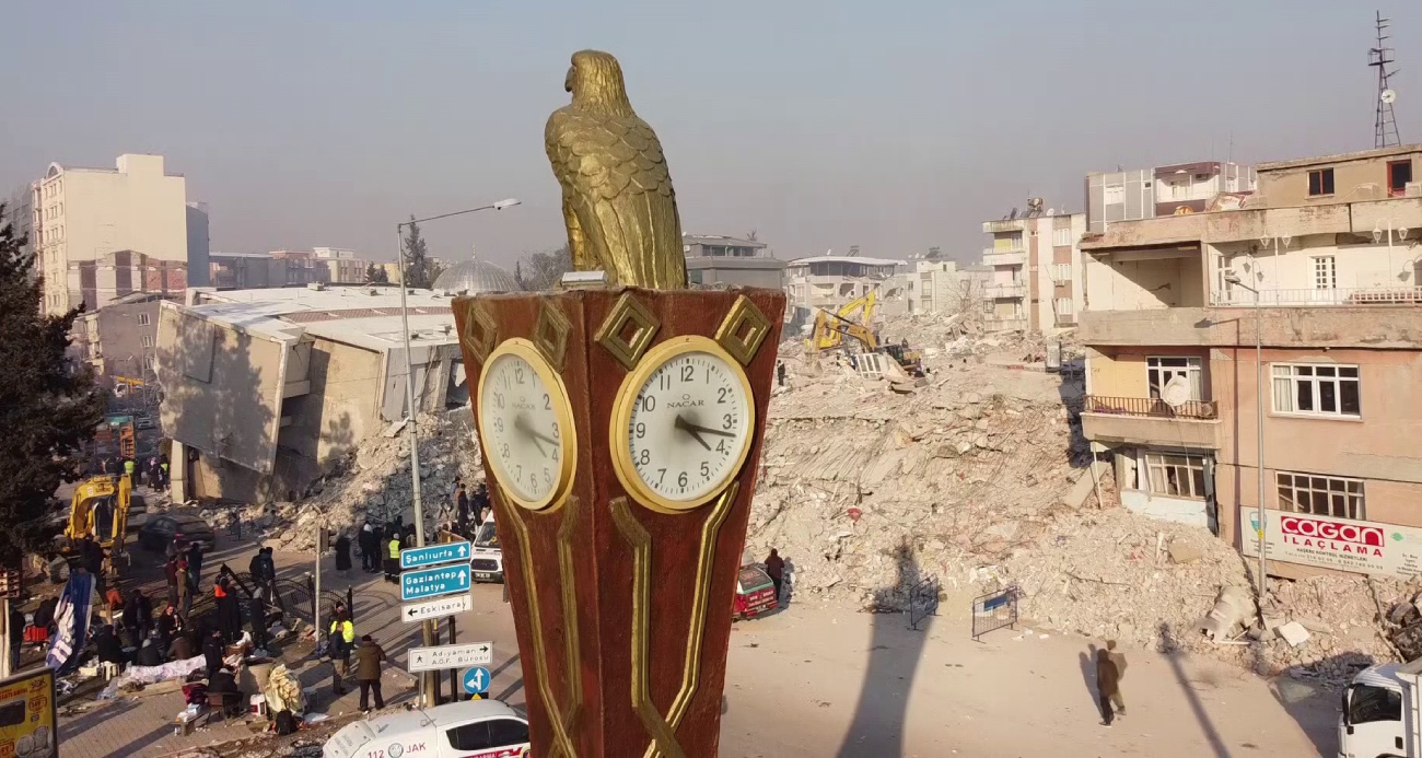 Adıyaman’ın Duran Saat Kulesi: Deprem Anını 2 Yıldır Hatırlatıyor