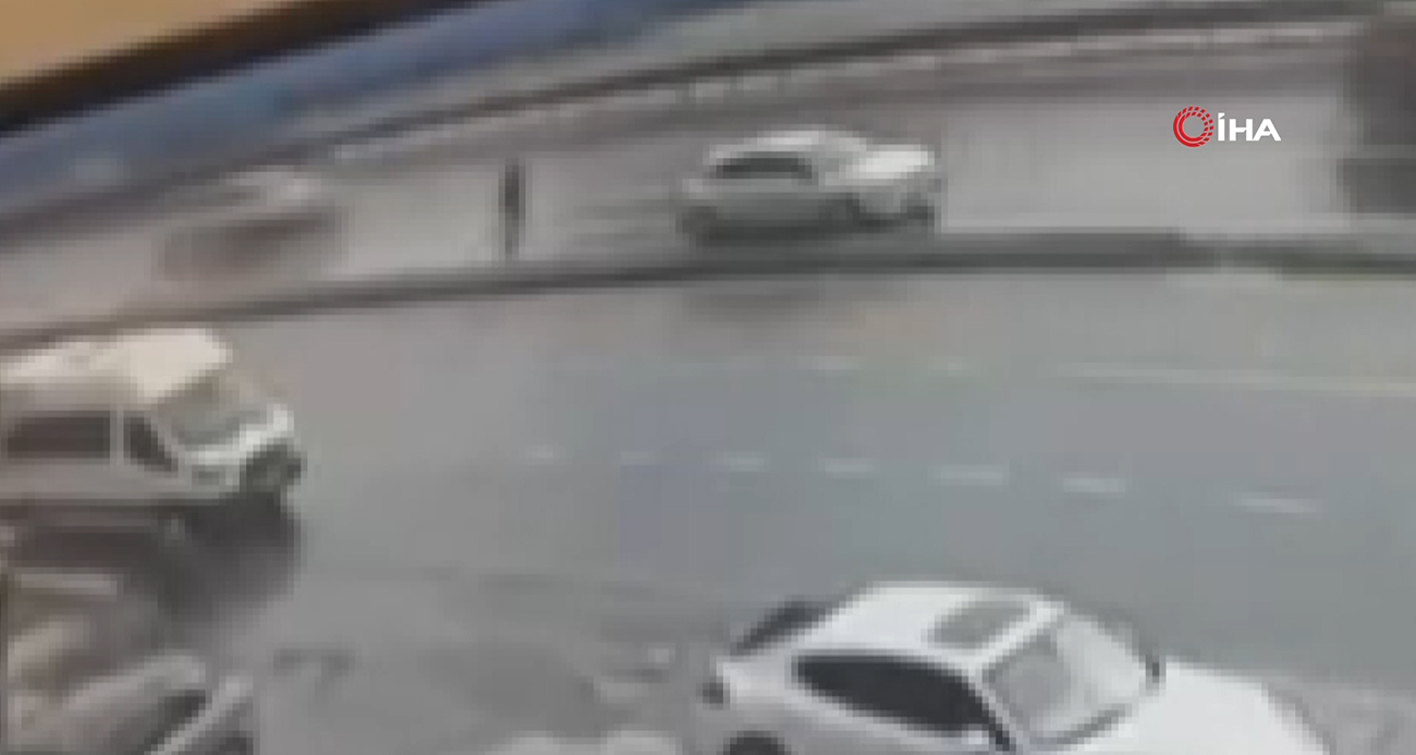 Esenyurt’ta Trafik Kazası: Tartışma Sonrası Aracından İnen Doktor Ağır Yaralandı