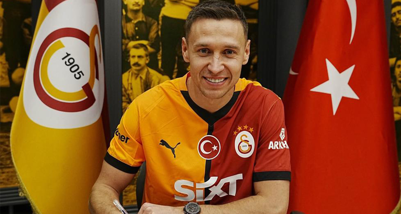 Galatasaray, Przemyslaw Frankowski’yi Kadrosuna Katıyor