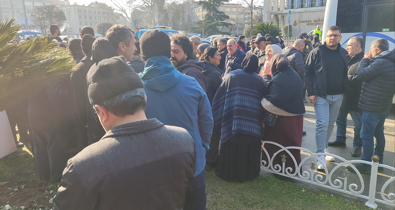 İstanbul’da 8+1 Taksi Esnafının İmamoğlu Protestosu