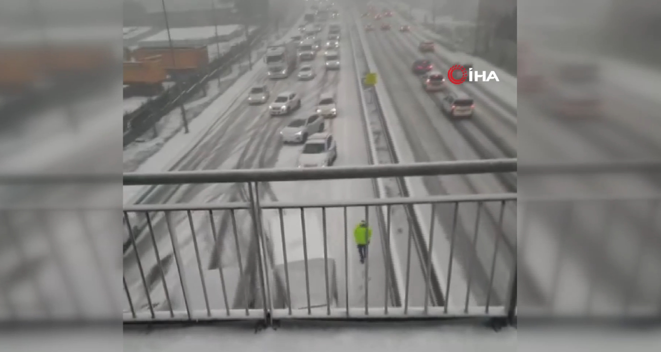 İstanbul’da Kar Yağışı Hayatı Olumsuz Etkiledi