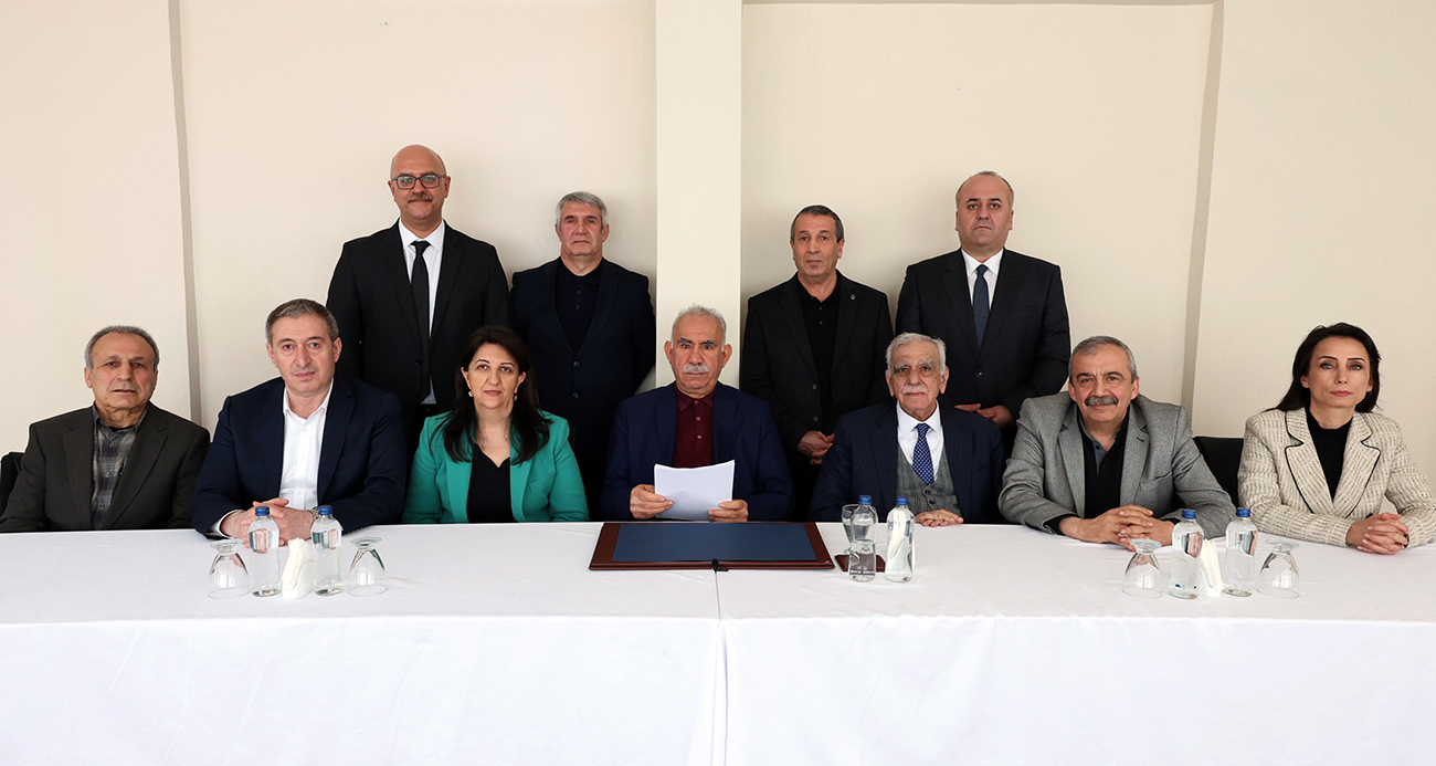 Öcalan’dan Çarpıcı Çağrı: ‘PKK Kendisini Feshetmeli’