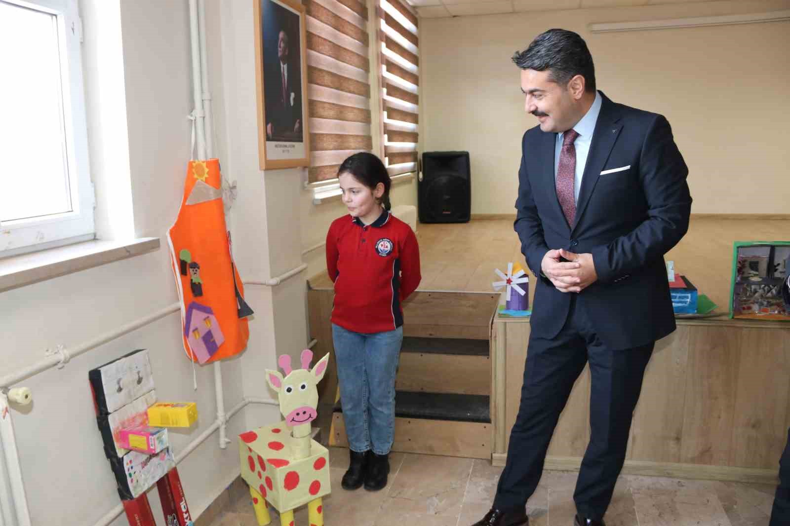 Sivas’ta Öğrenciler Hayal Güçlerini Oyuncak Tasarımlarına Yansıttı