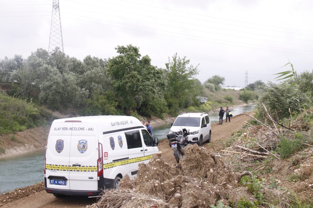 Antalya’da Kaybolan Genç Çocuk İçin Su Kanalında Arama Çalışmaları Sürüyor