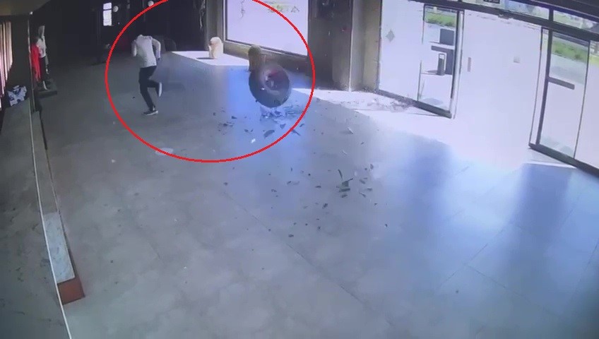 Antalya’da Safari Aracının Tekerlek Kazası: Rus Turist Kıl Payı Kurtuldu